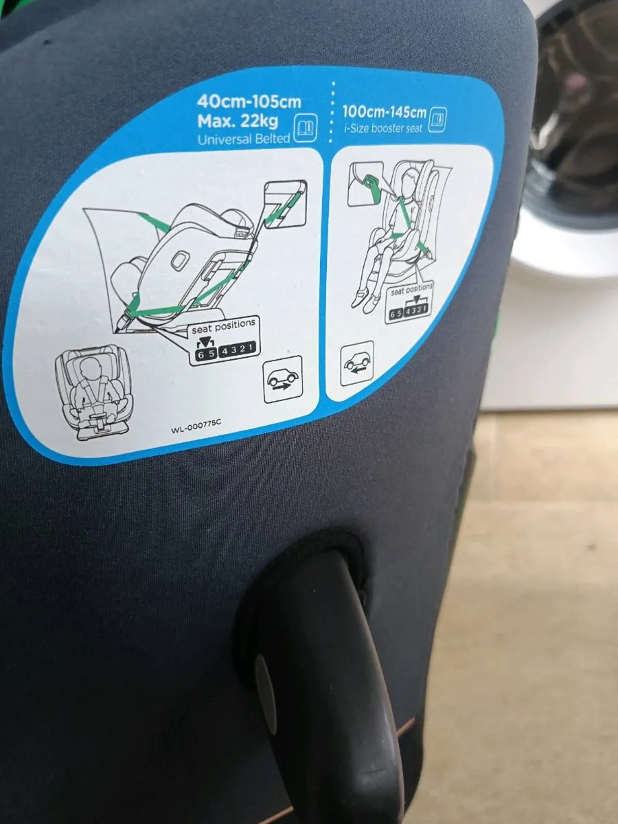 Car seat - Image 4