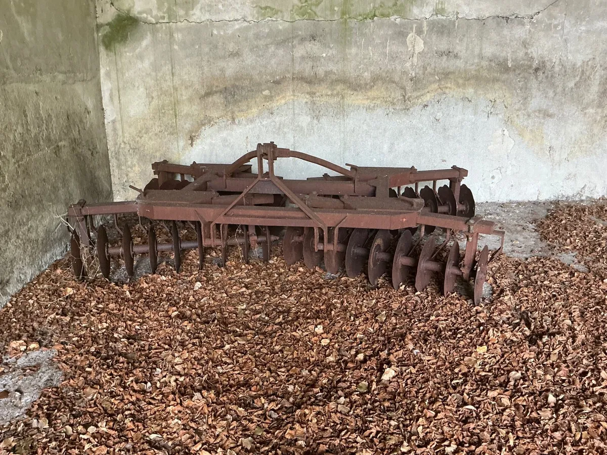 Disc harrow - Image 1