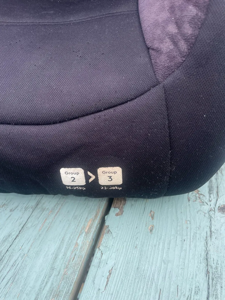 Car seat - Image 2