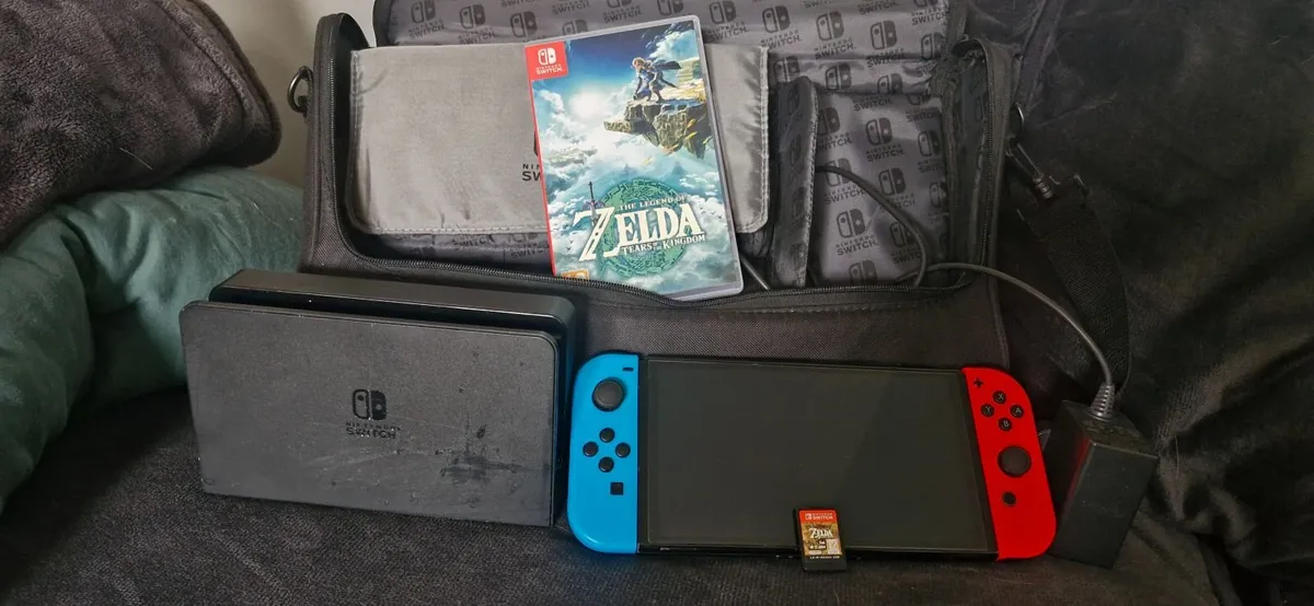 Nintendo switch - Image 2