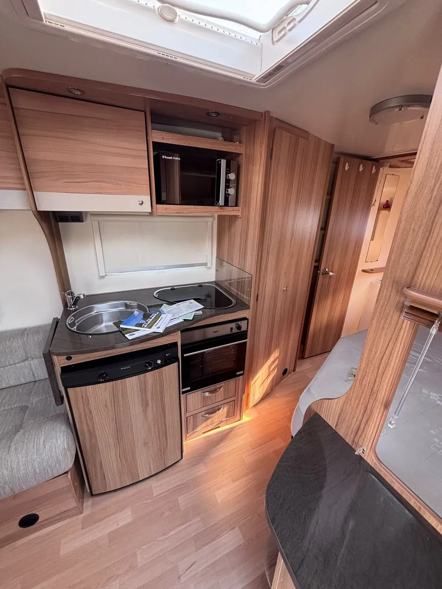Bailey Pursuit 4 berth - Image 2