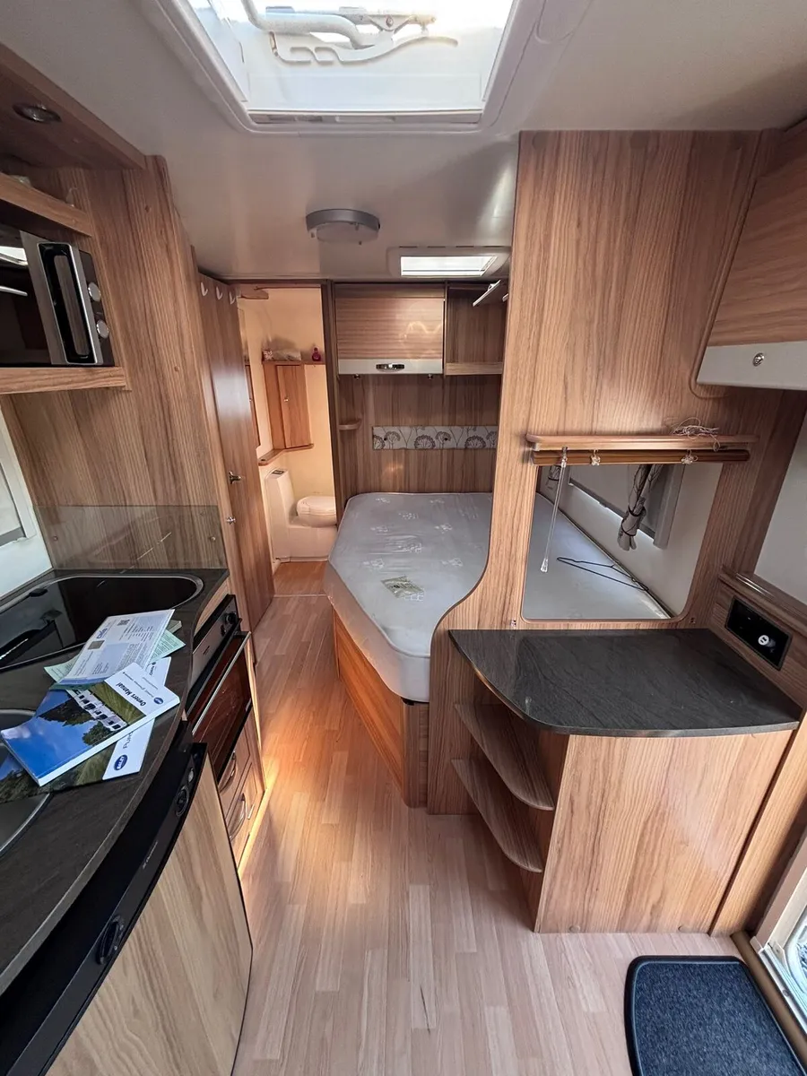 Bailey Pursuit 4 berth - Image 4