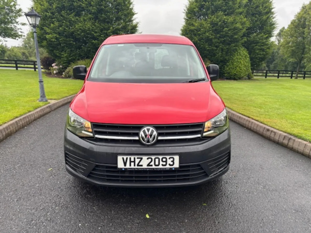 Volkswagen Caddy 2017 - Image 2