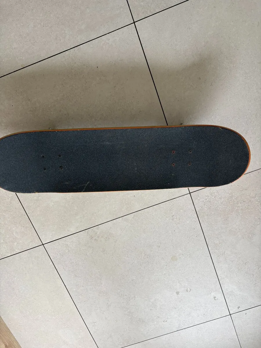 skateboard - Image 2