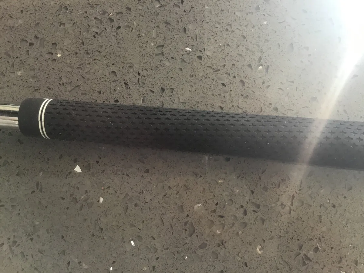 Titliest 4 iron 716 cb - Image 4