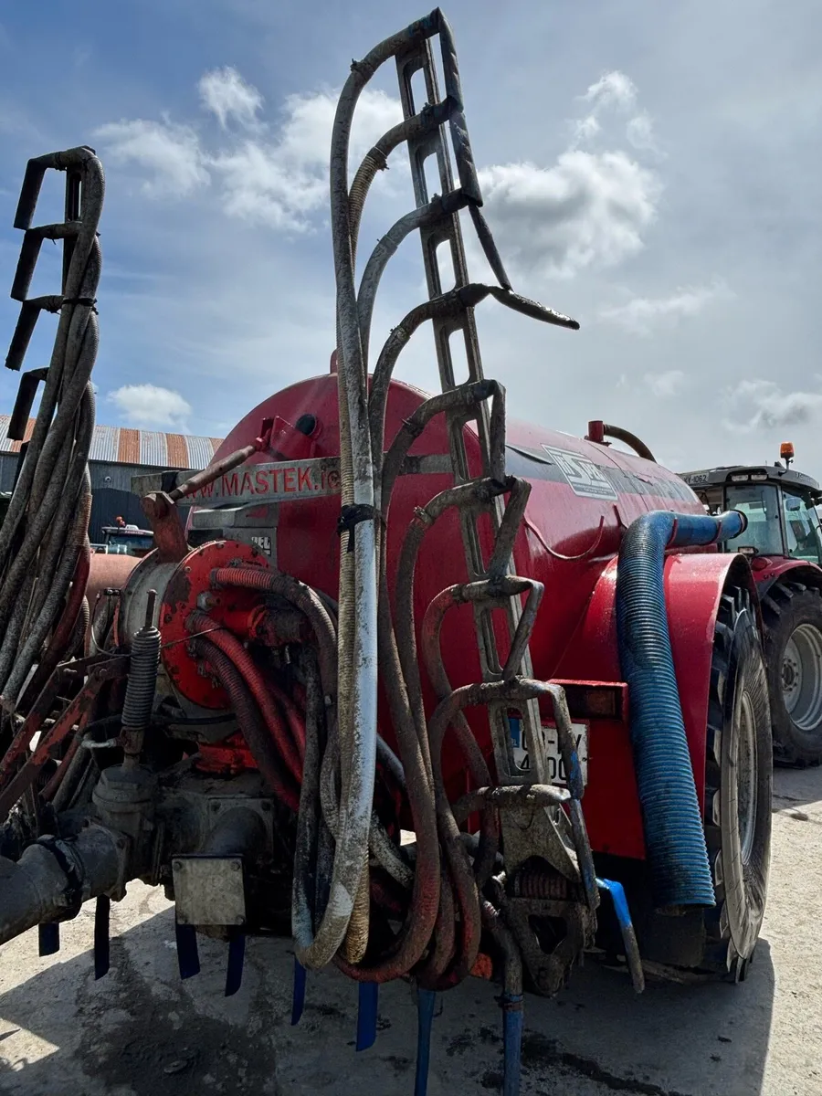 HiSpec Slurry tanker and Mastek dribble bar - Image 4