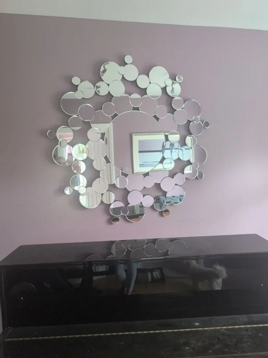 Mirror Large , very good condition - Image 1