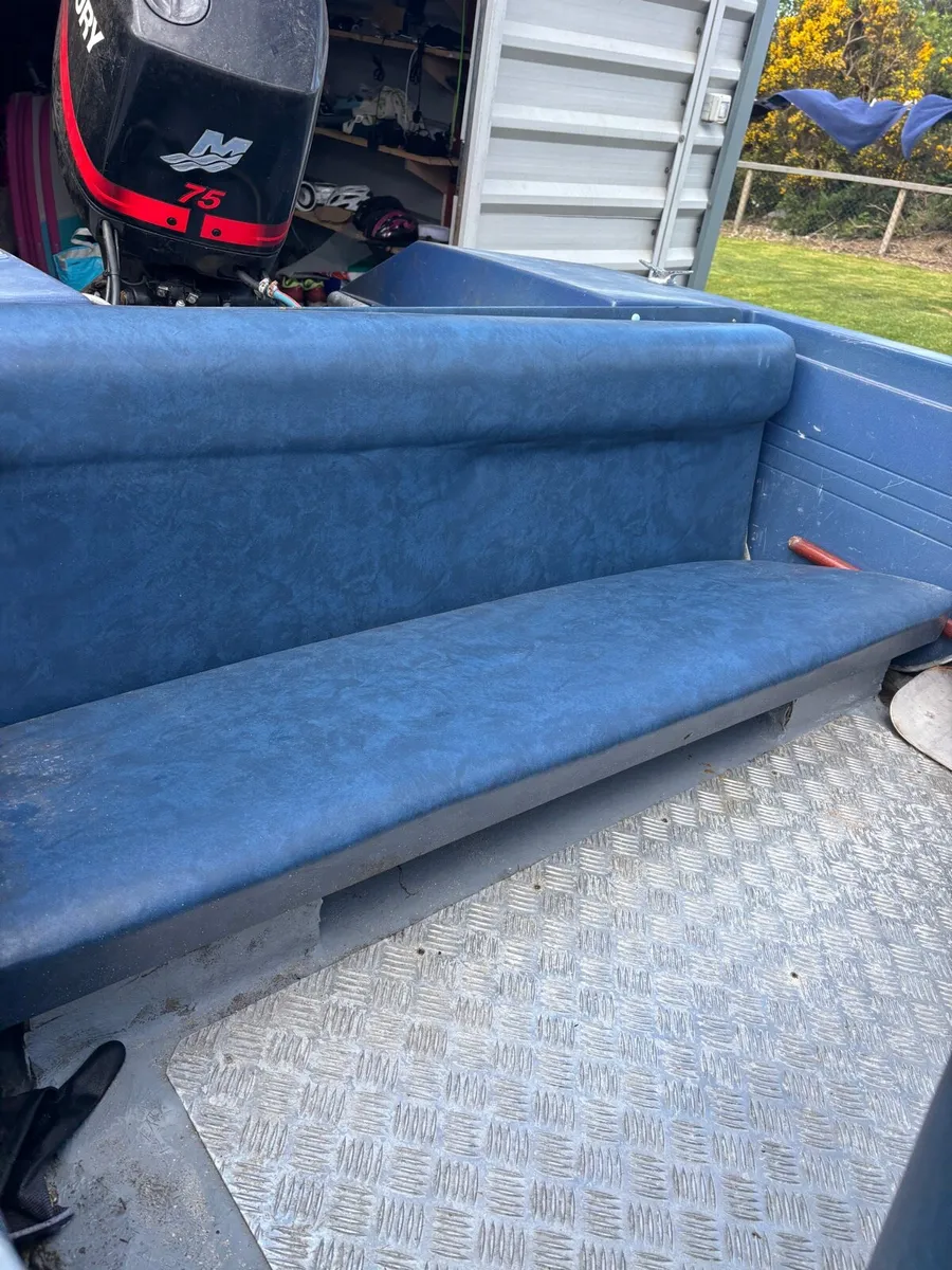 Glastron Speed Boat for sale - Image 4