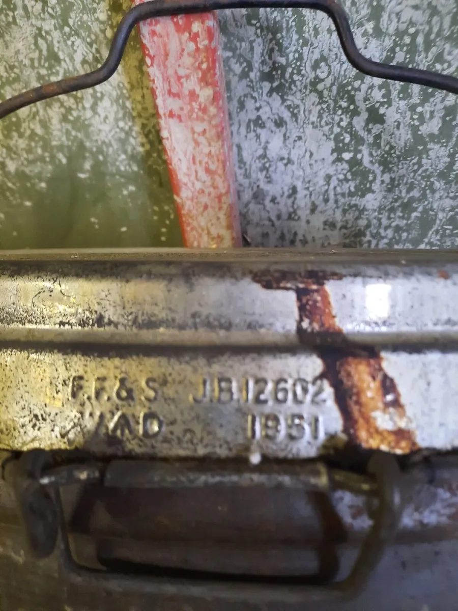 Vintage galvanised bucket - Image 4