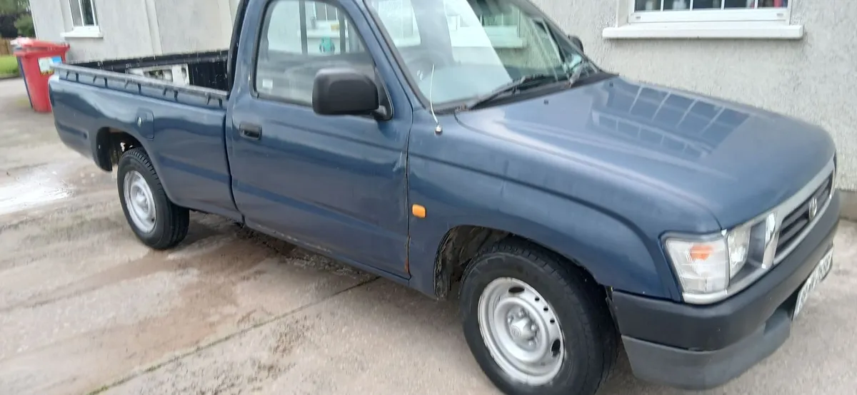 Toyota Hilux 1998 - Image 4