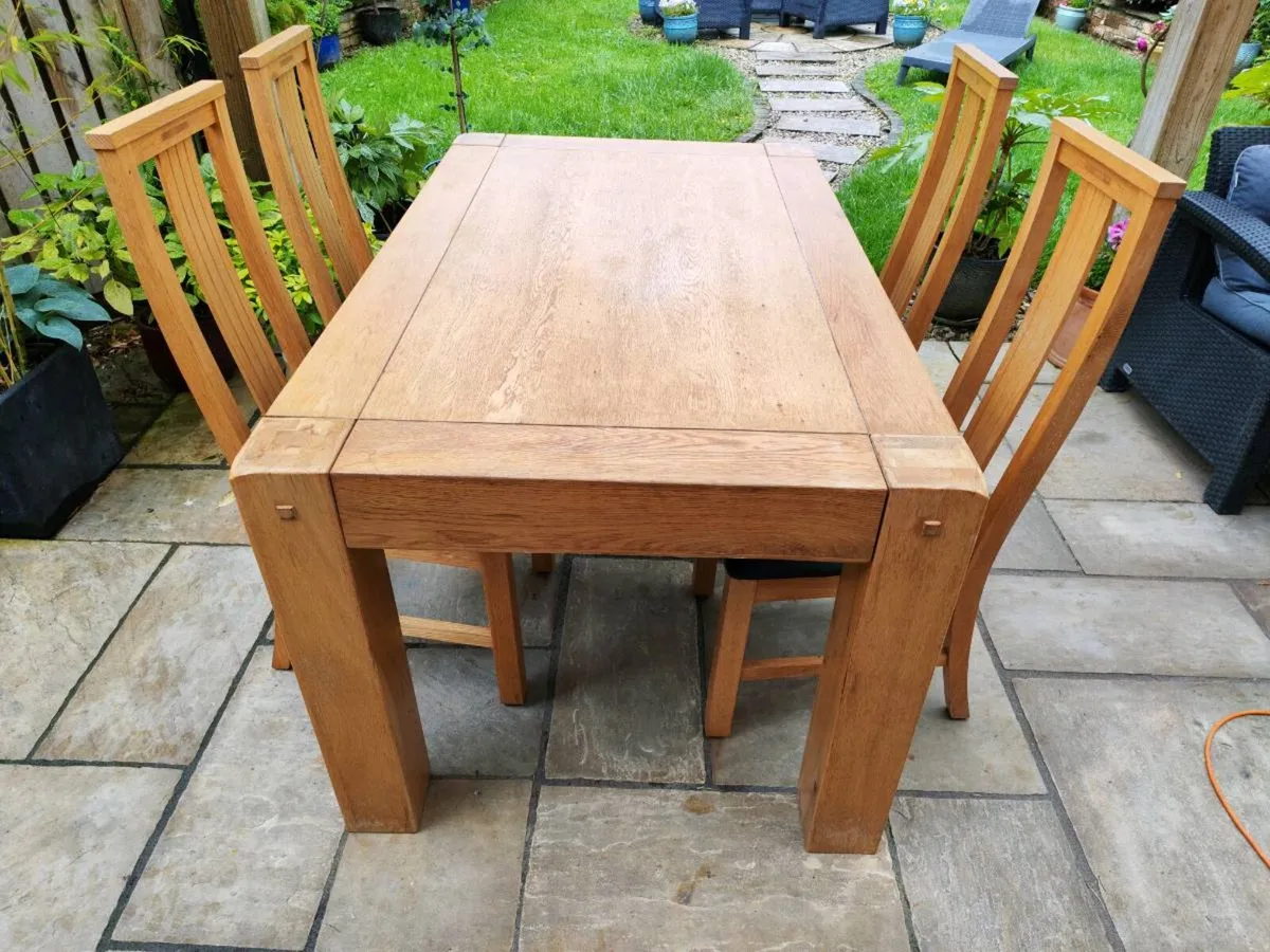 Oak table - Image 1