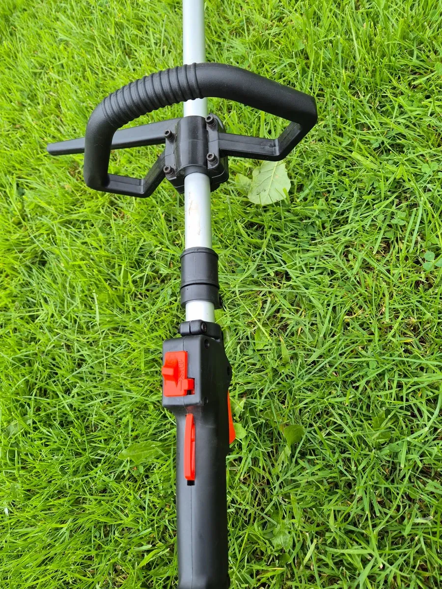 New Jomac BC4151 D-handle Strimmer - Image 3