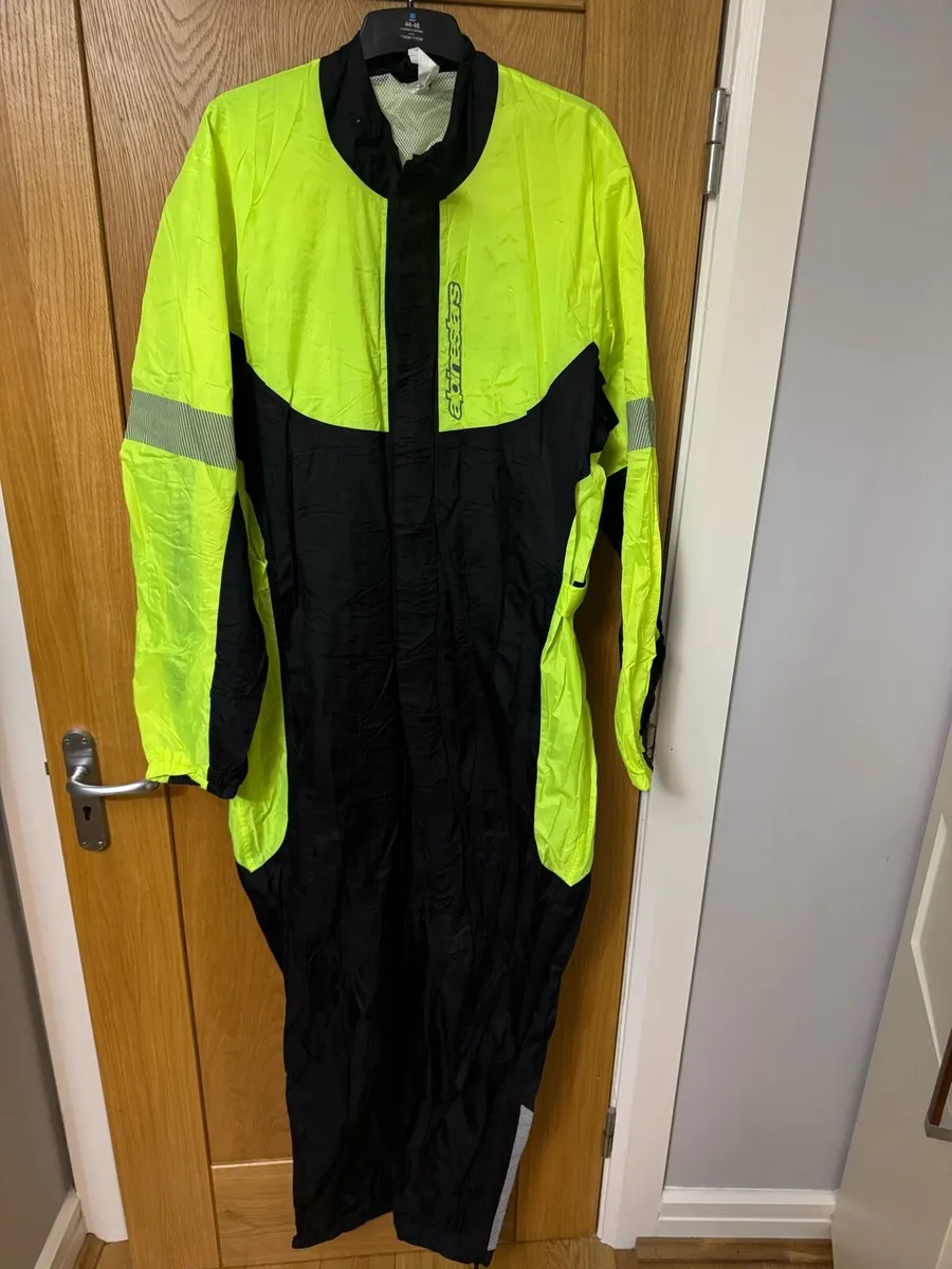 Alpinestars Hurricane Rain Suit XL and S - Image 1