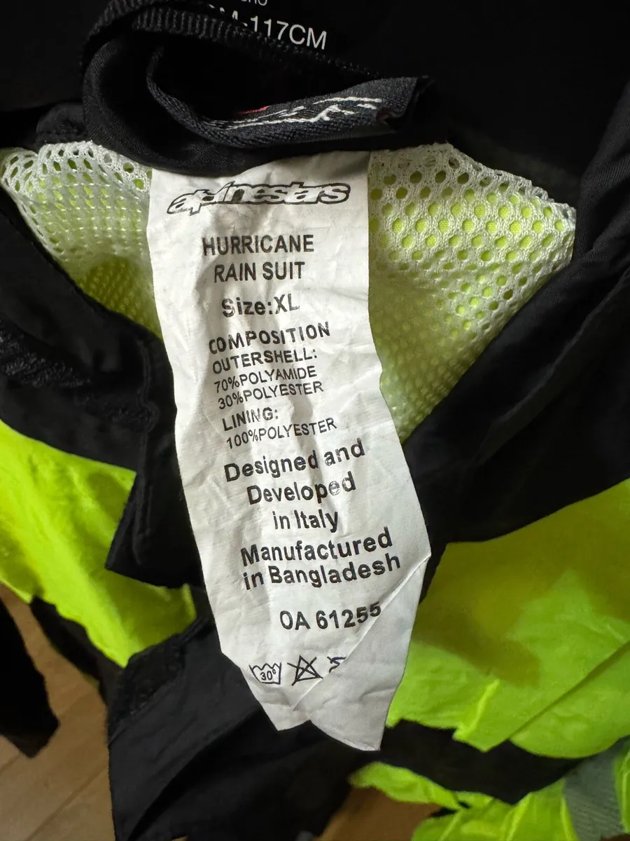 Alpinestars Hurricane Rain Suit XL and S - Image 3