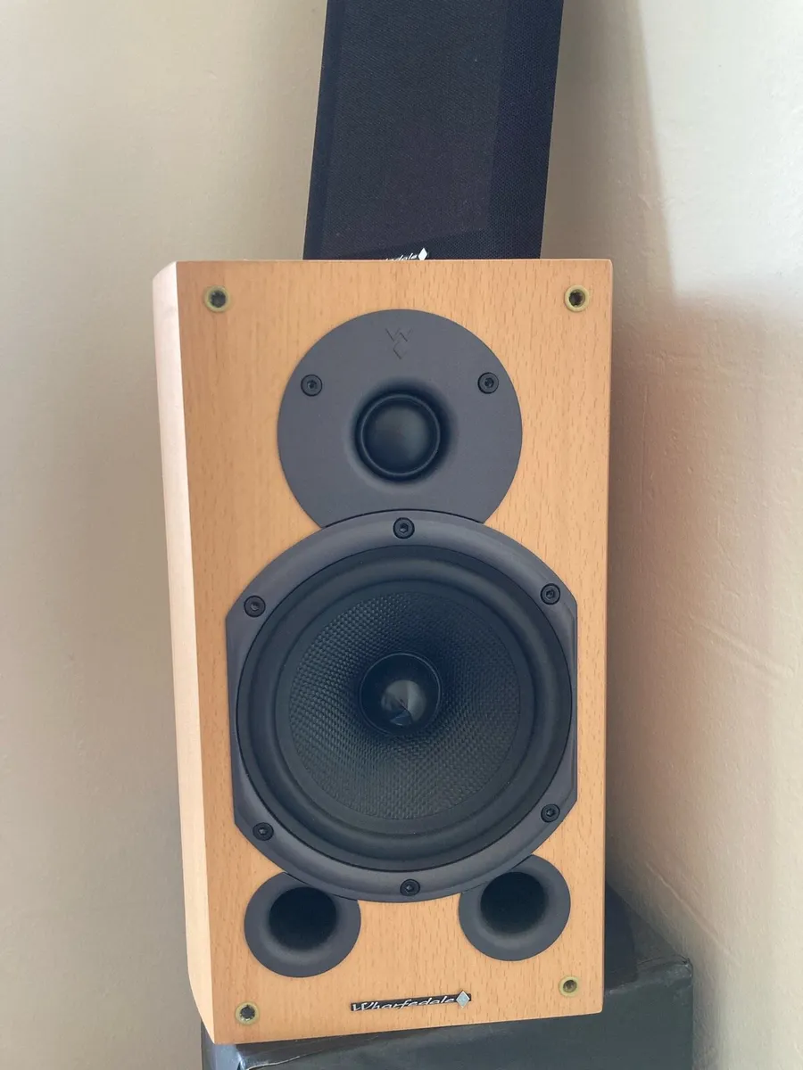 Amplifier Sony & speakers Wharfedale - Image 3