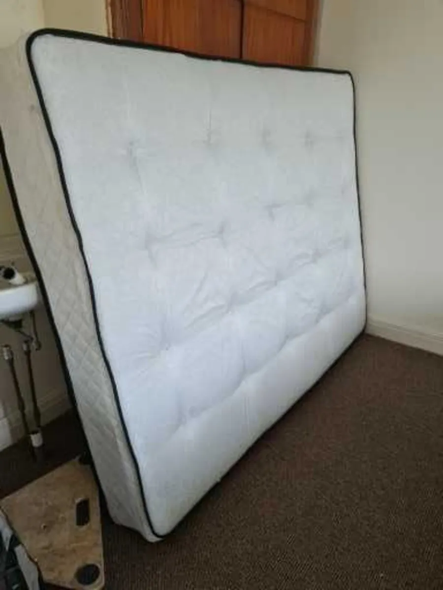 Double and Single pine beds - Image 4
