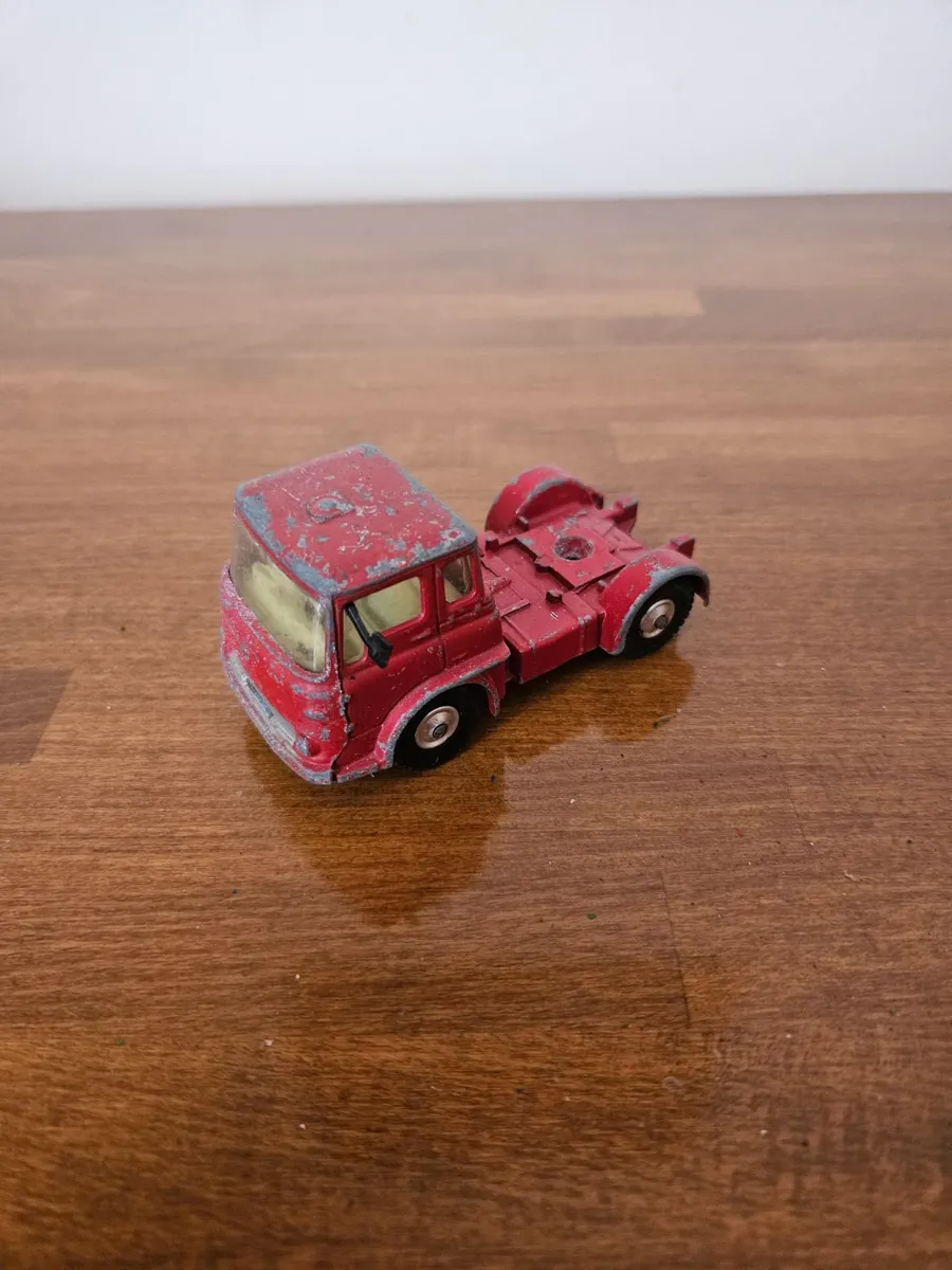 Corgi 1970's Chipperfields Circus Truck - Image 1