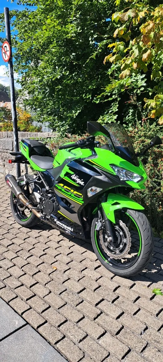 Kawasaki ninja 400 - Image 1