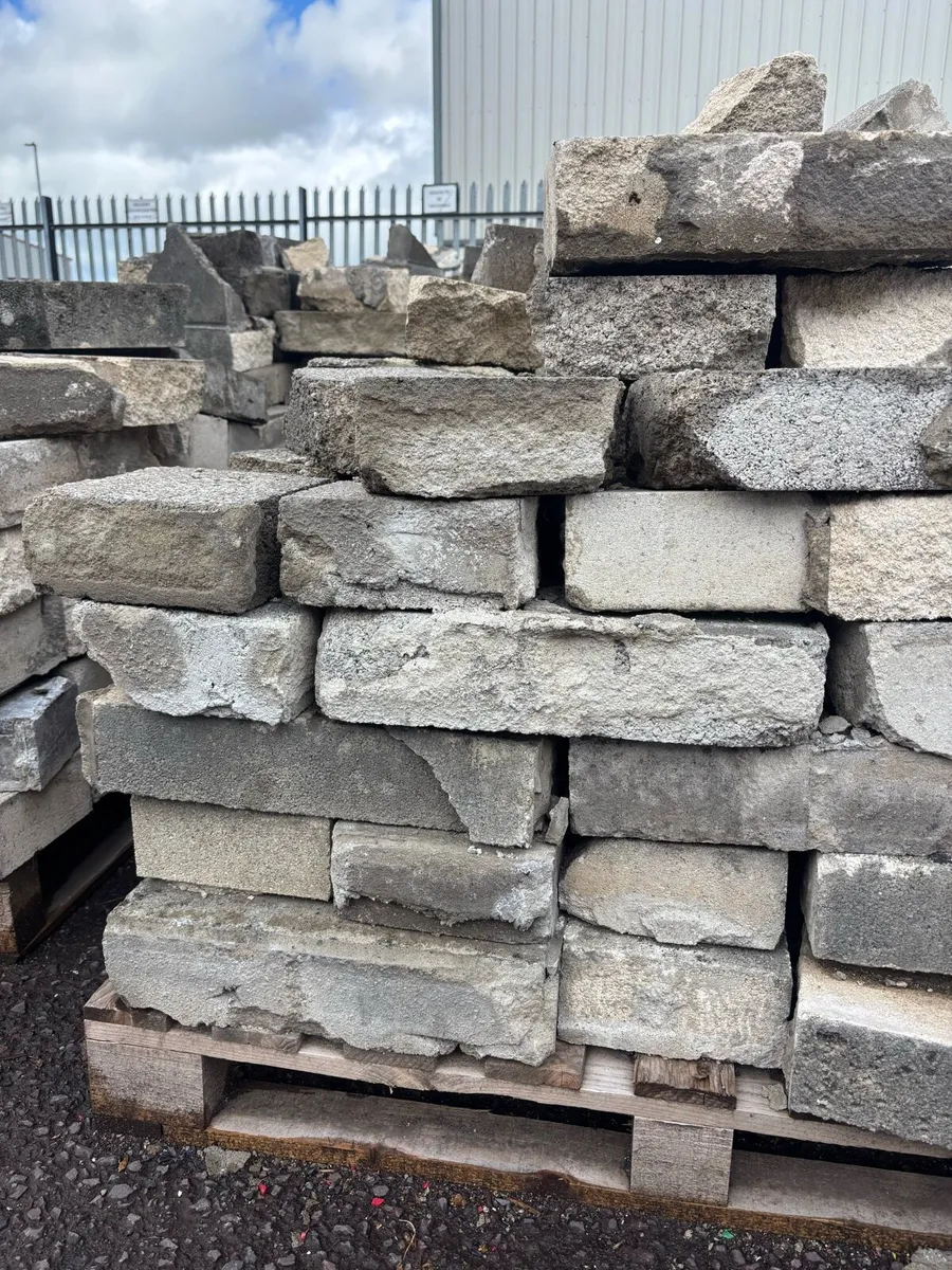 Reclaimed Stone Blocks — 18 Pallets Available! - Image 4