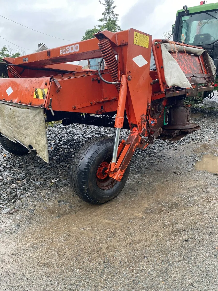 10ft Kuhn fc300 - Image 2