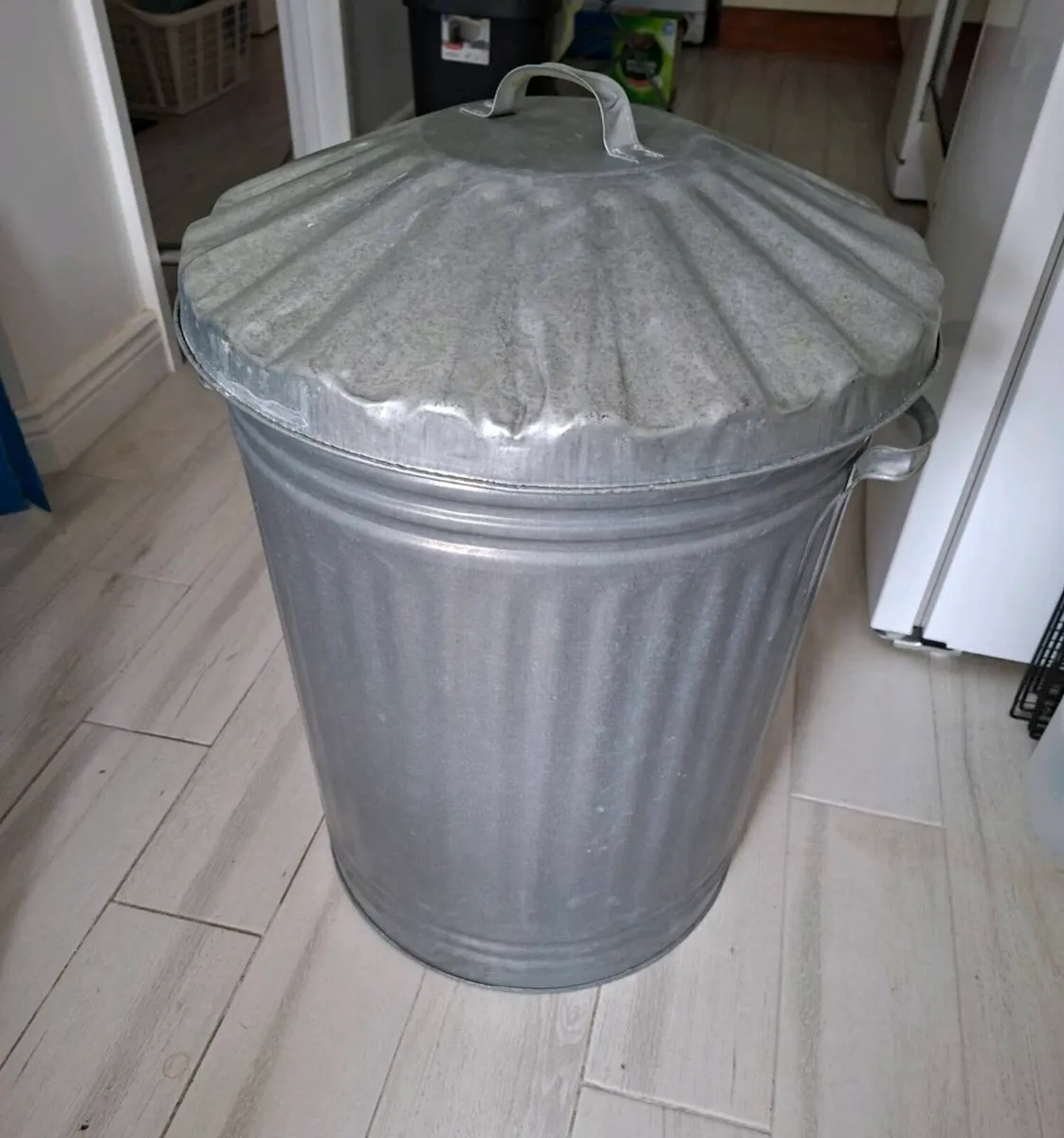 Galvanised Outdoor Bin 95 litres (Maynooth) - Image 1