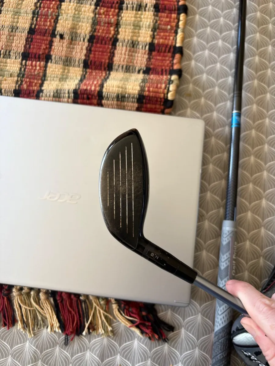 Titleist 915 3-wood (upgraded shaft) - Image 2