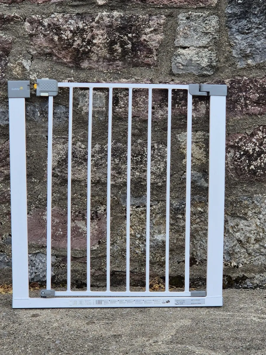 Safety 1st Quick Close+ Metal Safety Gate - Image 2