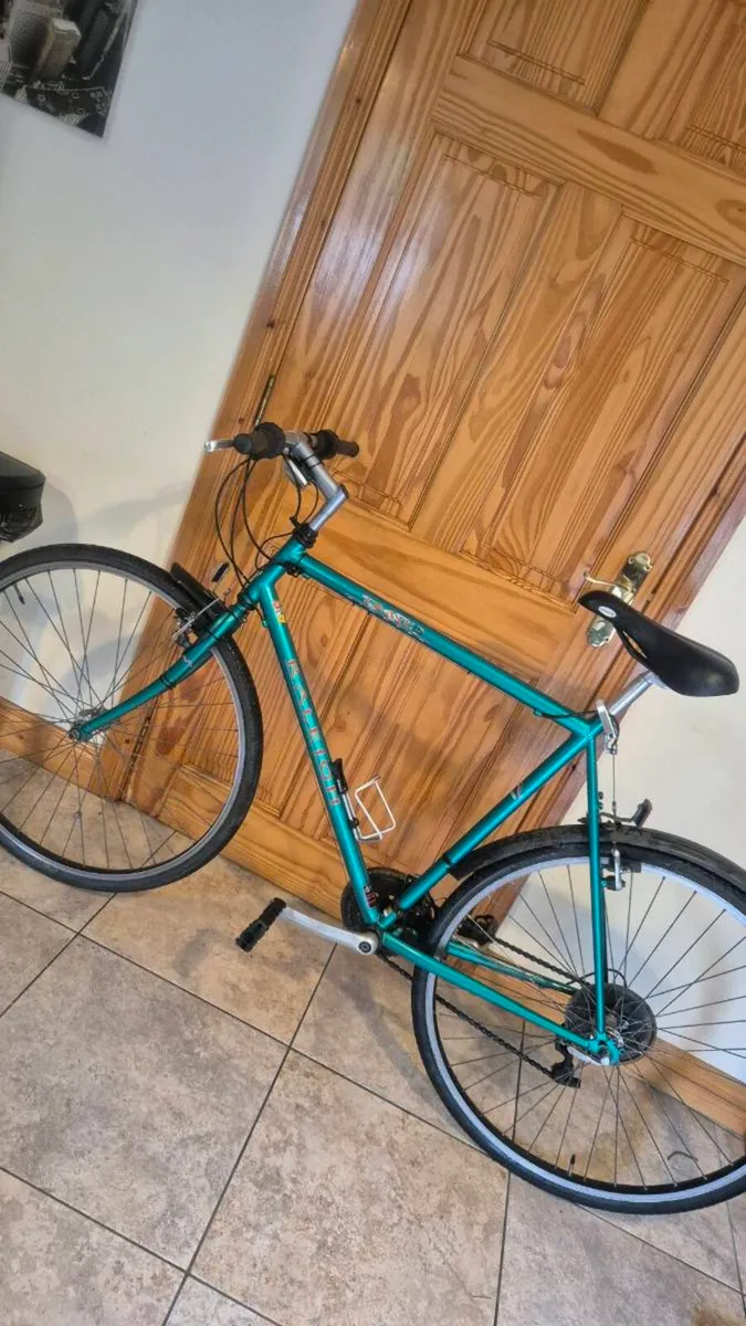 Classic raleigh road bike 60cm frame