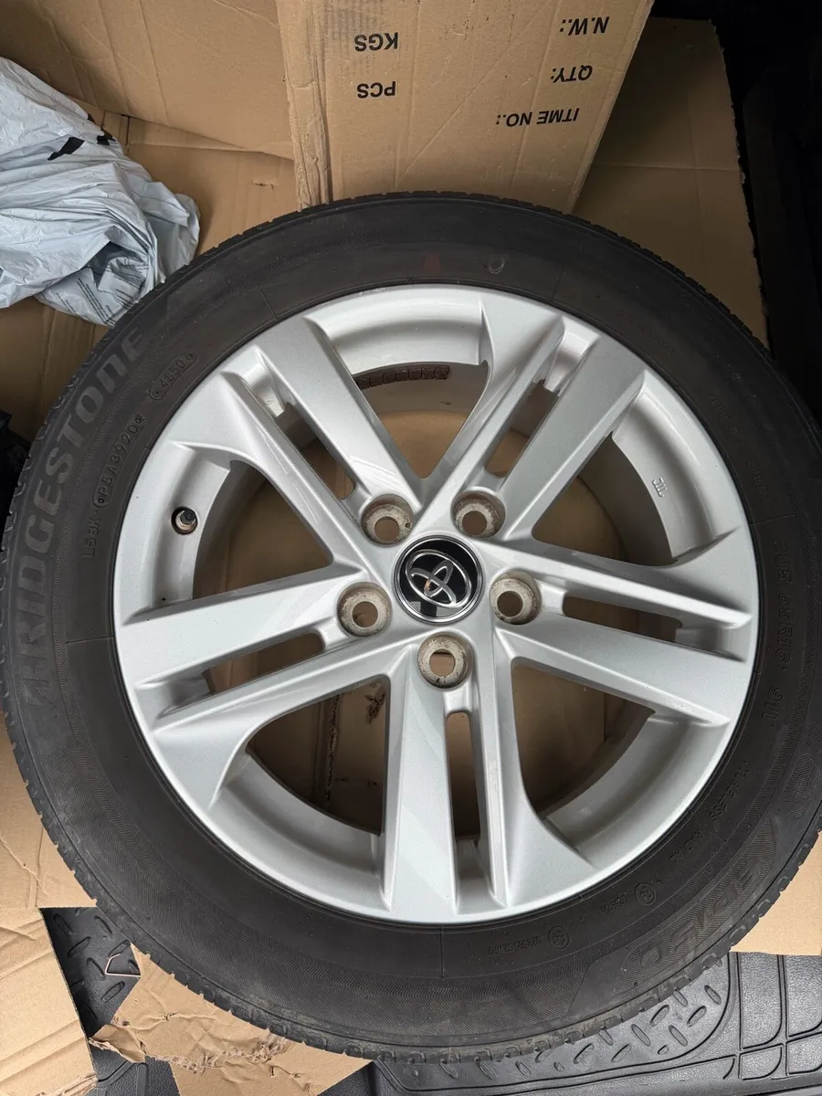 Toyota alloys 5x114.3 - Image 1