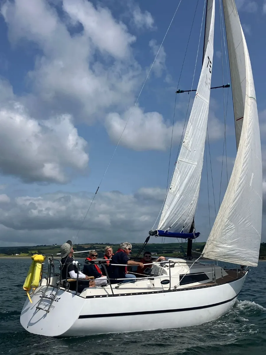 Neptun 27 sailing yacht - Image 1