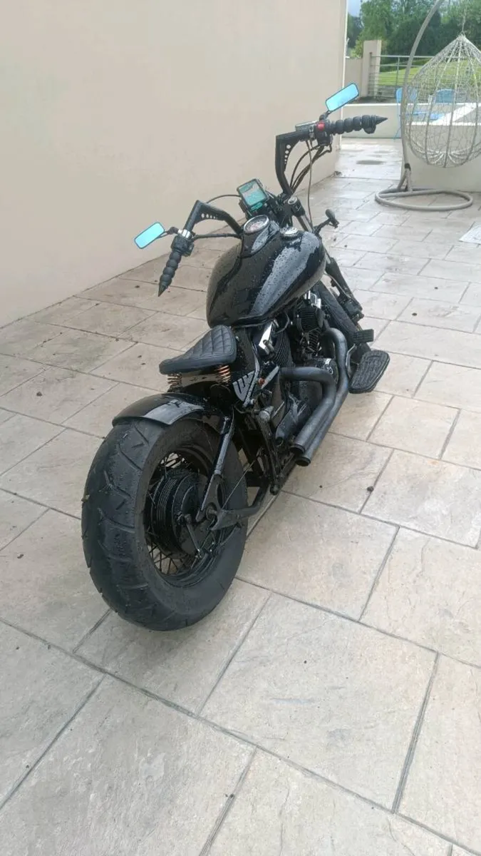 Yamaha Dragstar Bobber - Image 1