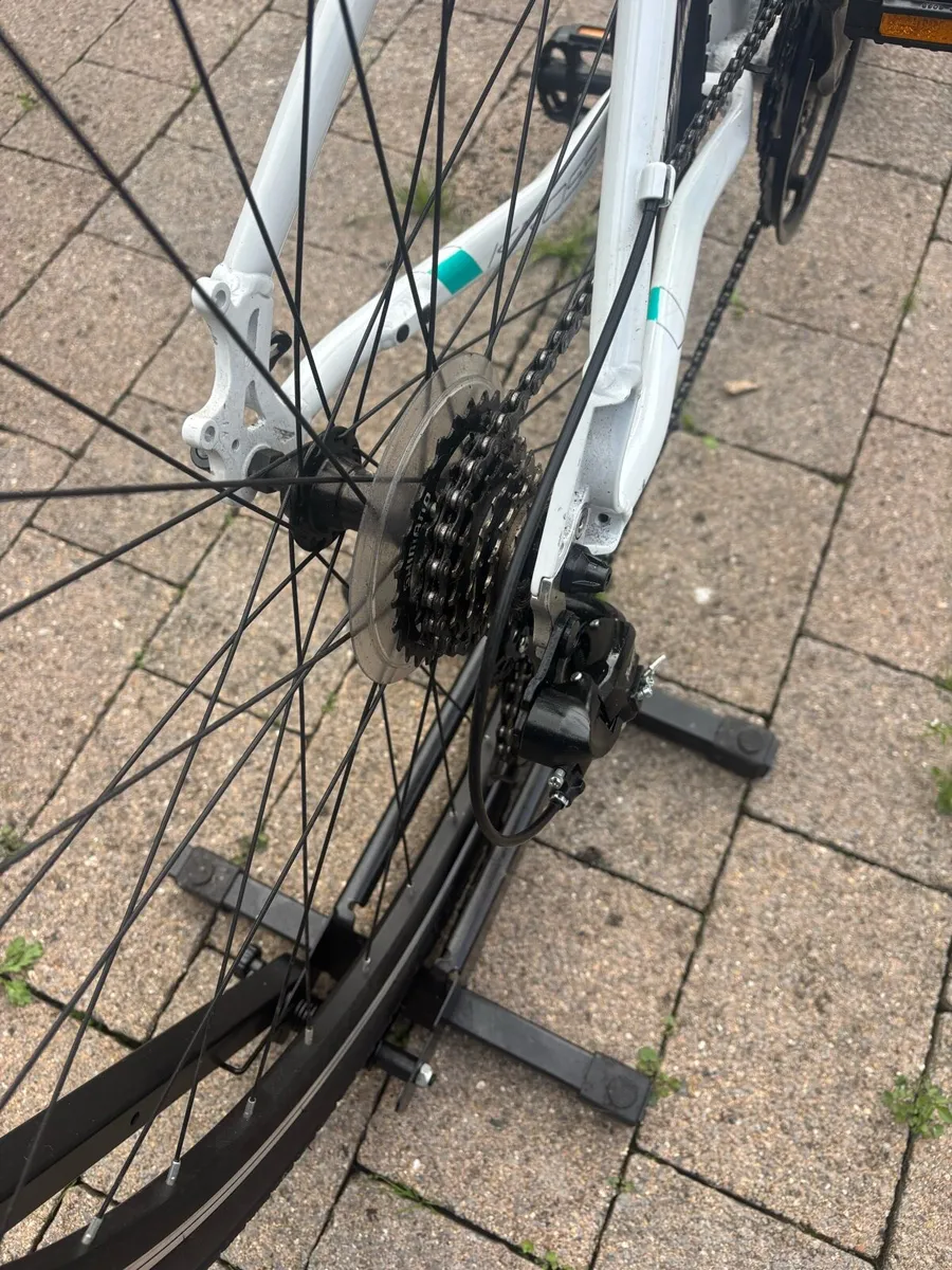 Ladies bike - Image 4