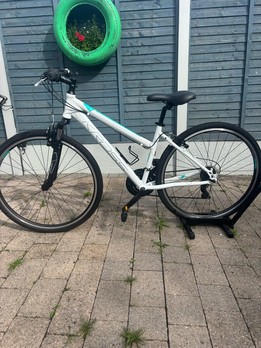 Ladies bike - Image 2
