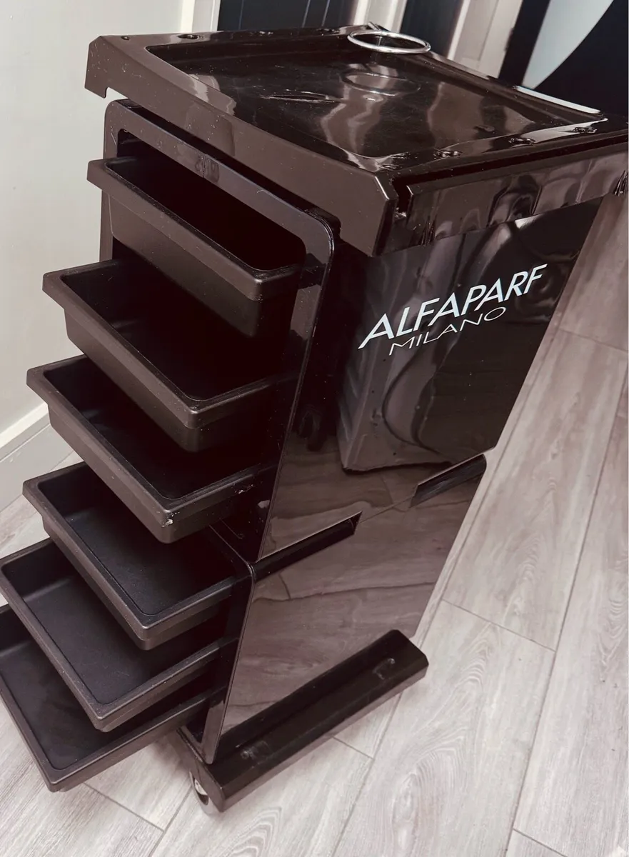 Hairdressing Trollies - Image 2