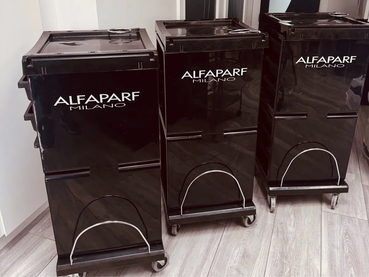 Hairdressing Trollies - Image 1