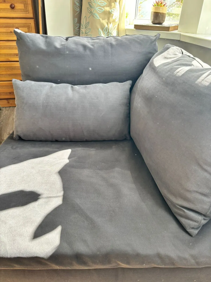 Chair - Image 4