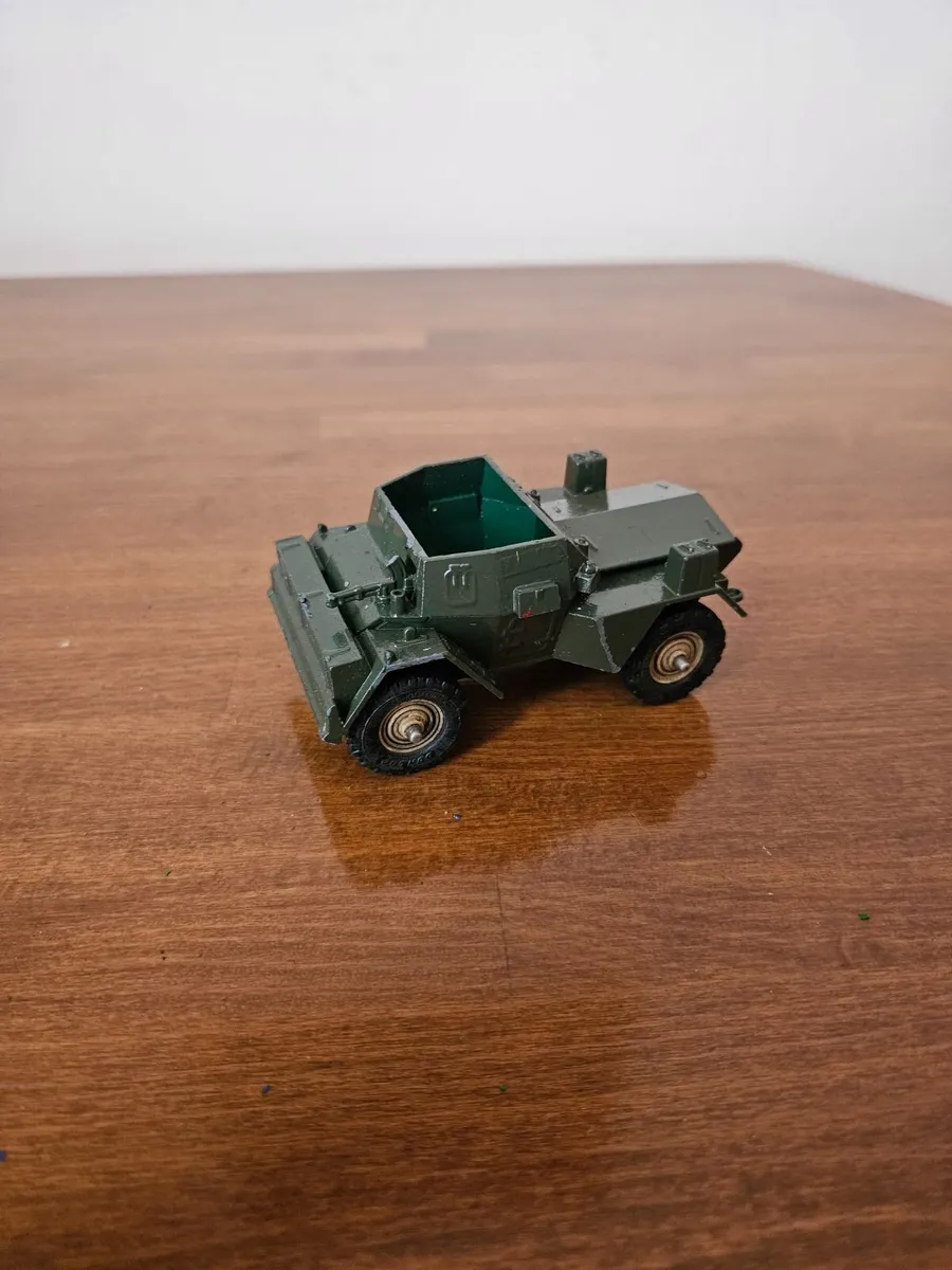 Britain's 1970's British Armoured Car - Image 1