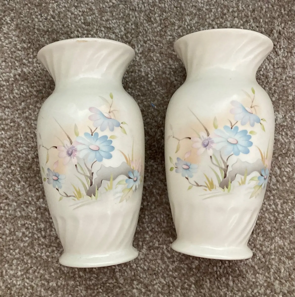 Vases - Image 1