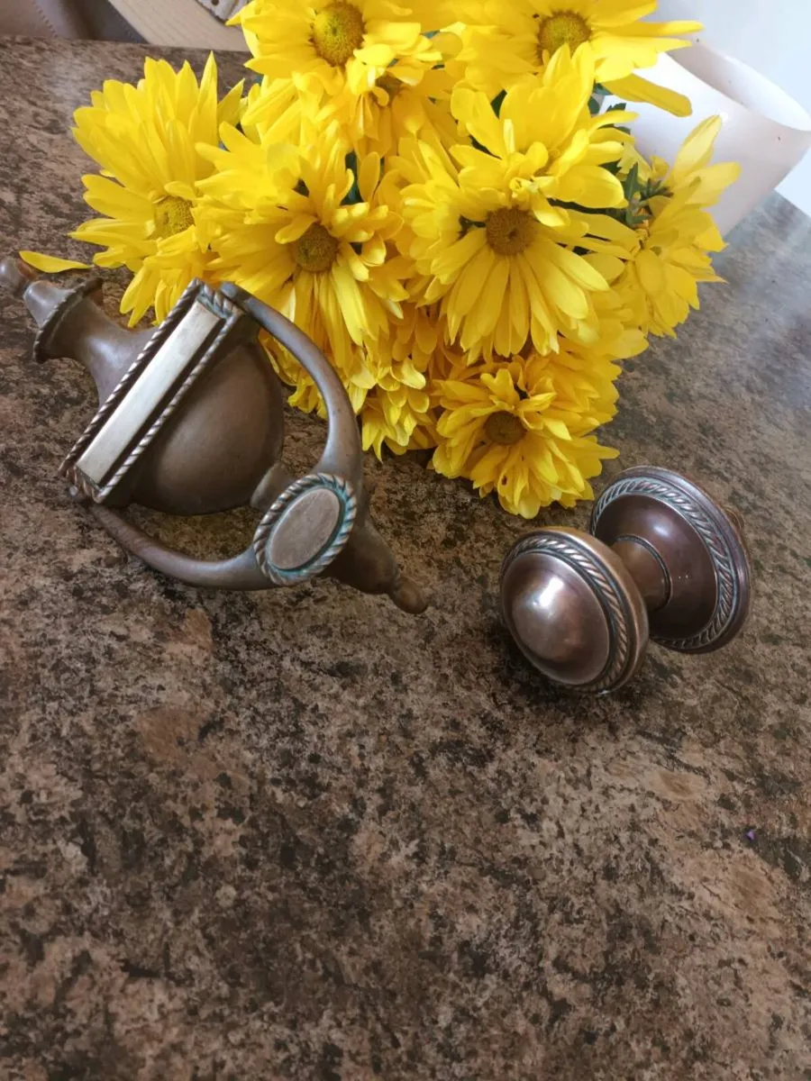 Brass for door  🚪  good  condition - Image 2