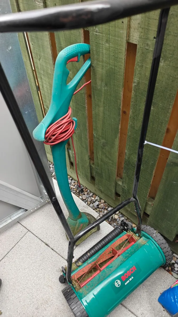 Bosch manual mower and strimmer