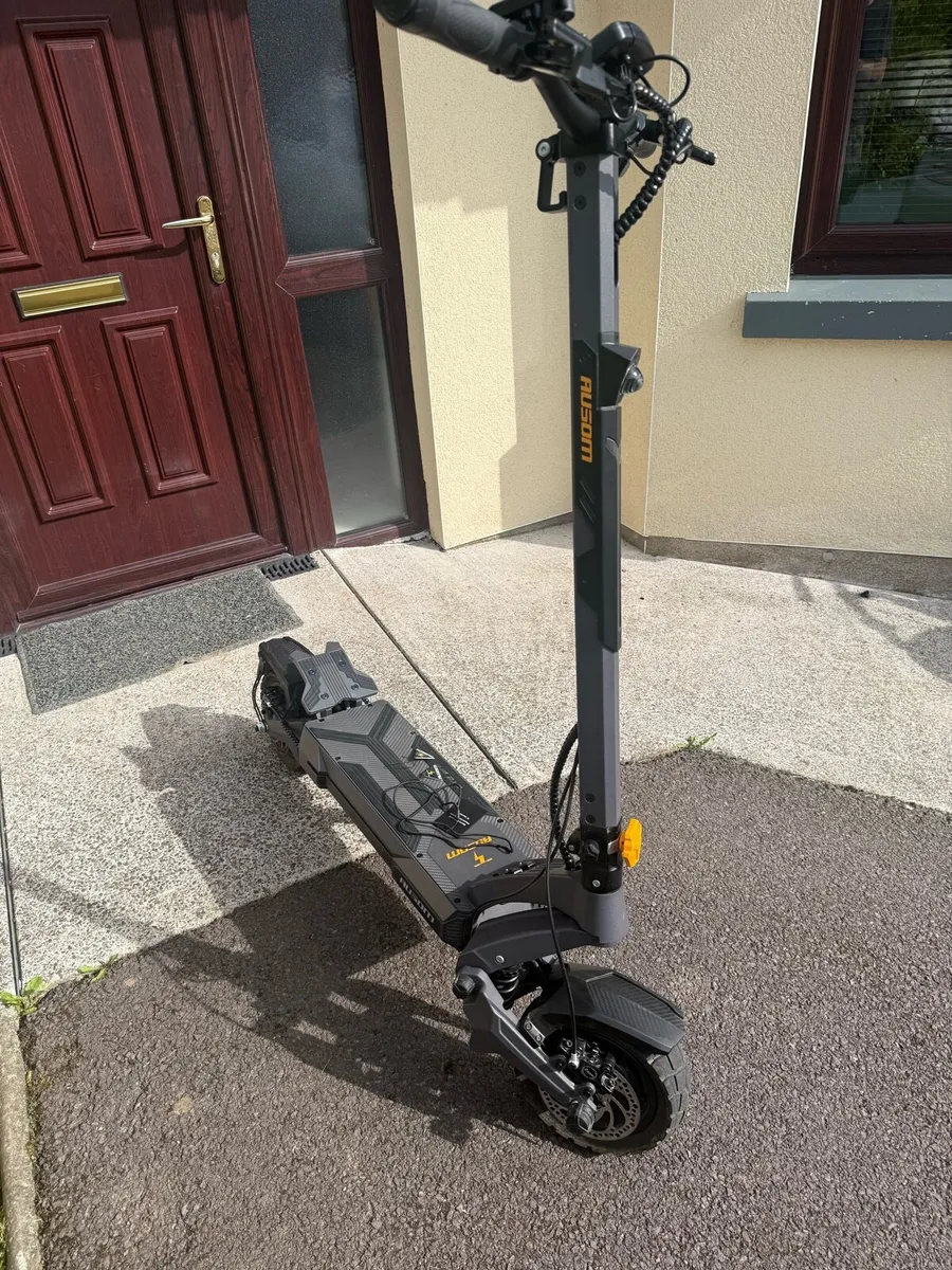Ausom D2 pro - Image 1