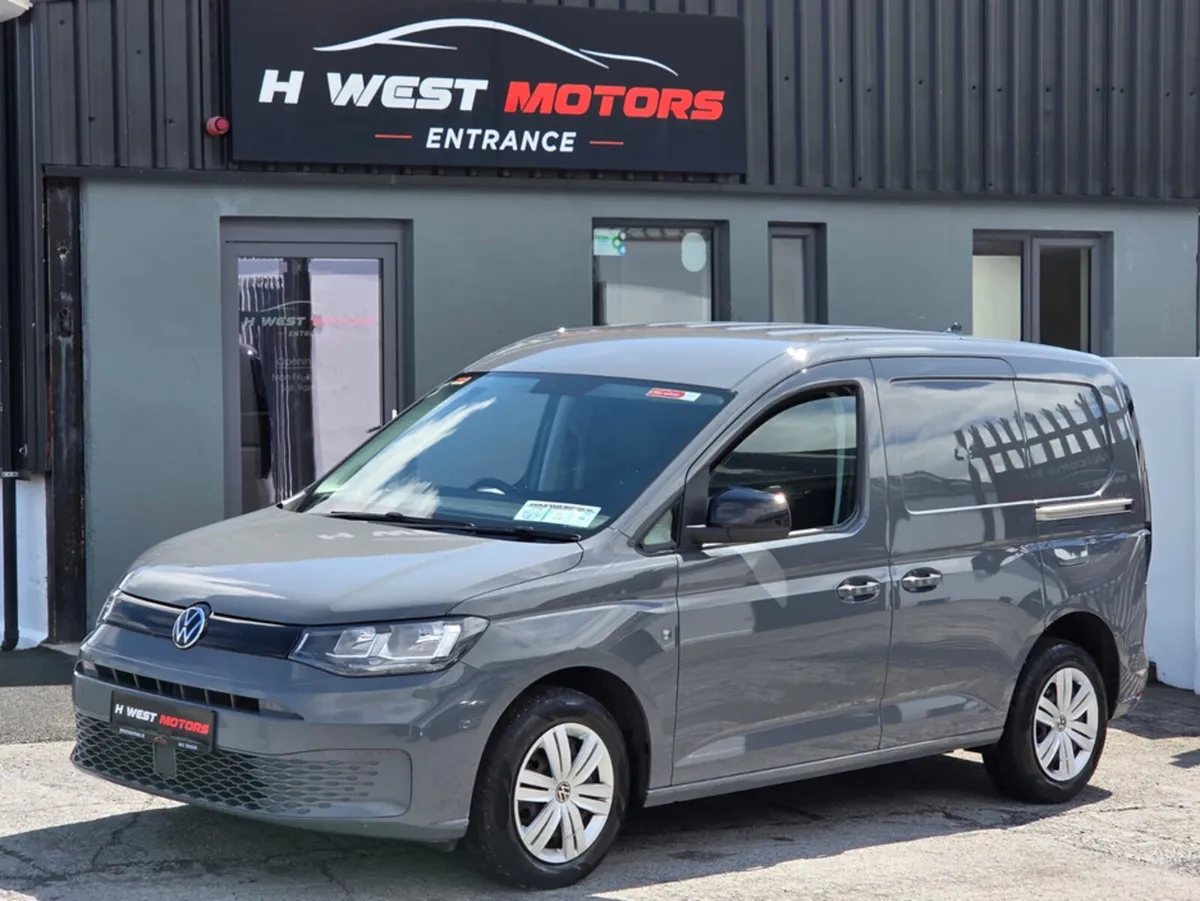 Volkswagen Caddy CARGO BUS TDI 122BHP A7F 5DR AU - Image 1