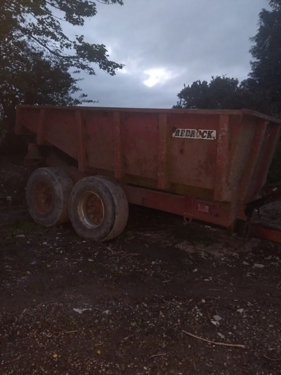 Dump trailer - Image 1