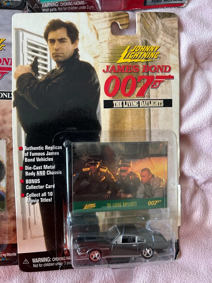 James Bond - Image 4