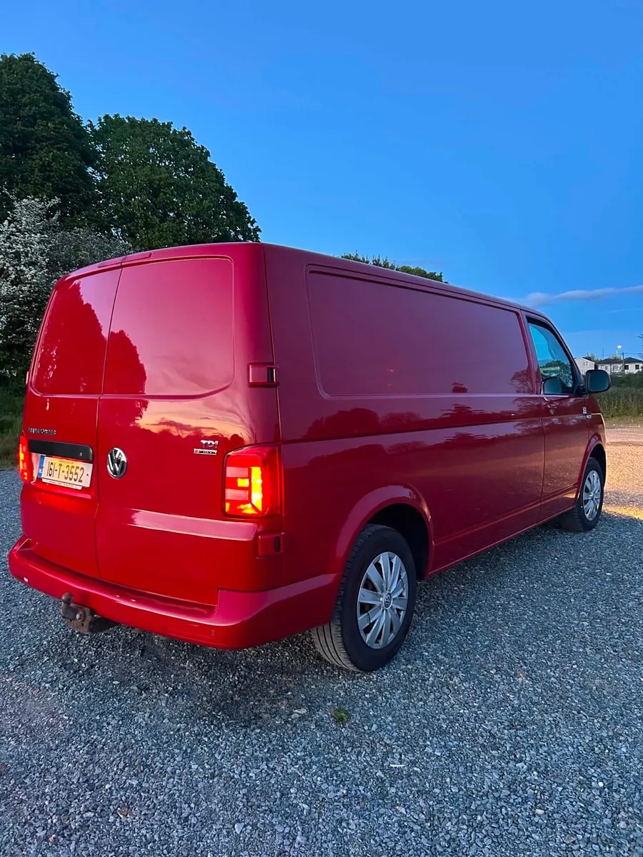 VW TRANSPORTER 4 MOTION - Image 1
