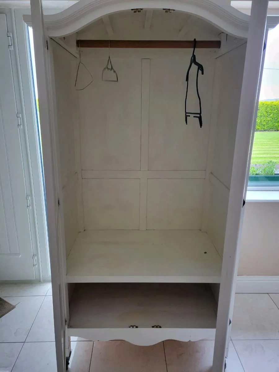 Bedroom Wardrobe - Image 2