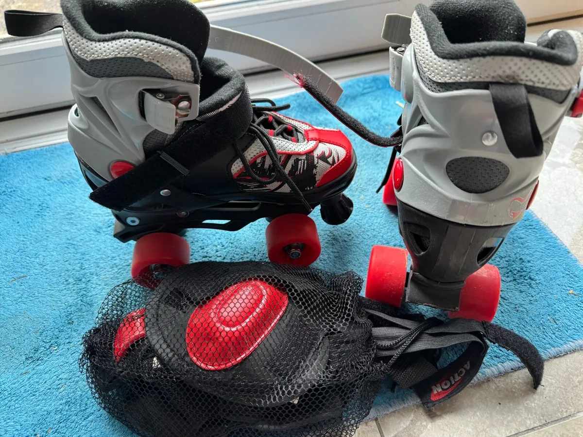 Roller blades + protection - Image 3