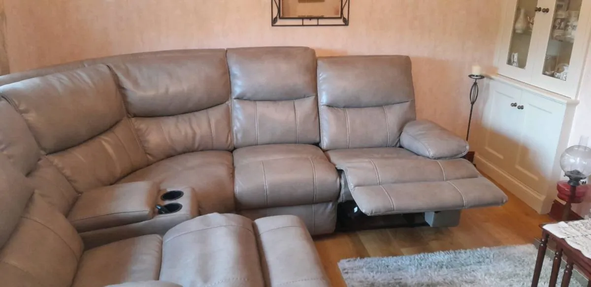 Corner Sofa - Image 4