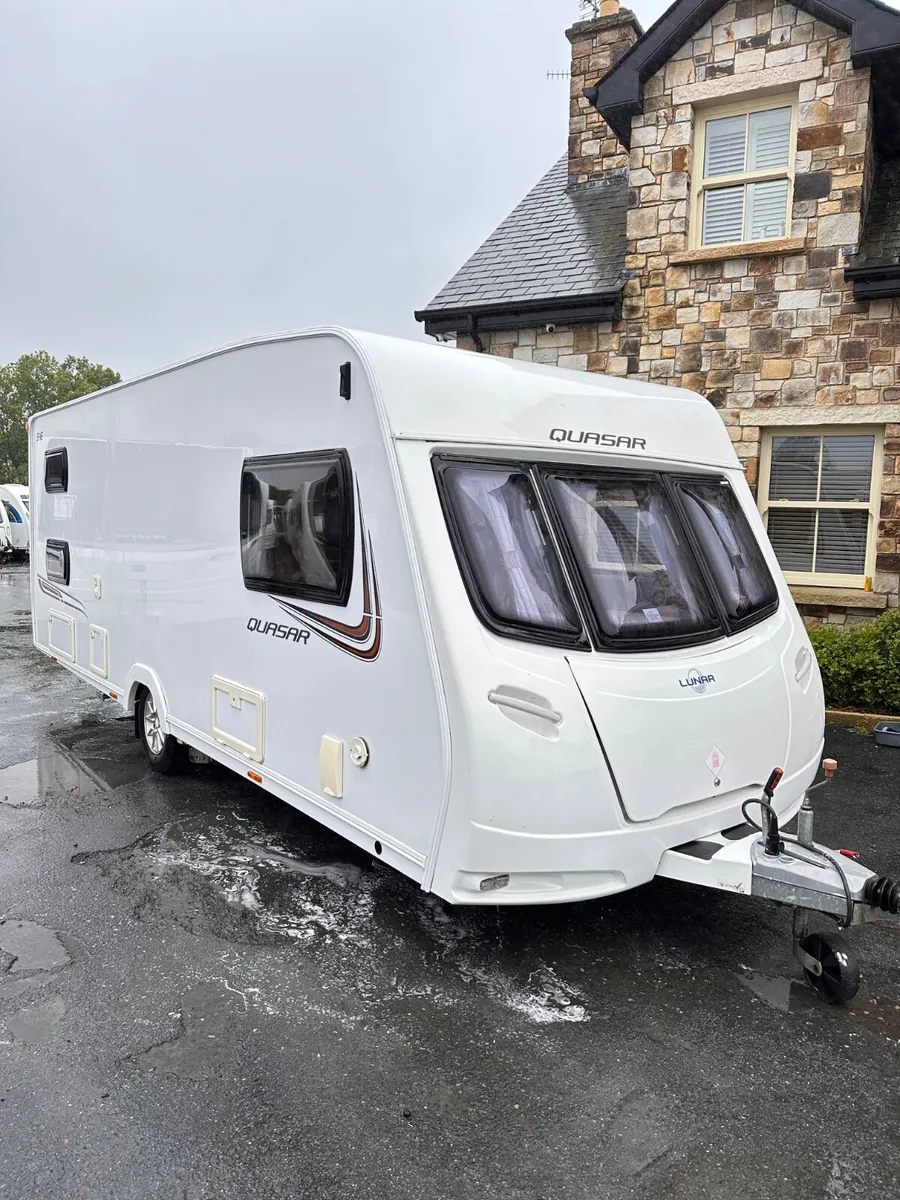 ✨STUNNING LUNAR QUASAR 6 BERTH✨ - Image 1