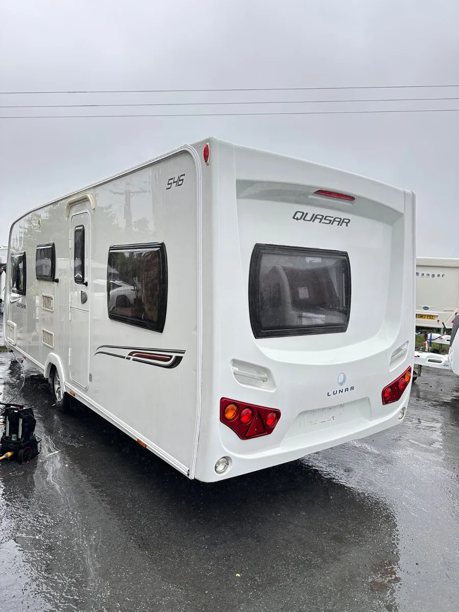 ✨STUNNING LUNAR QUASAR 6 BERTH✨ - Image 3